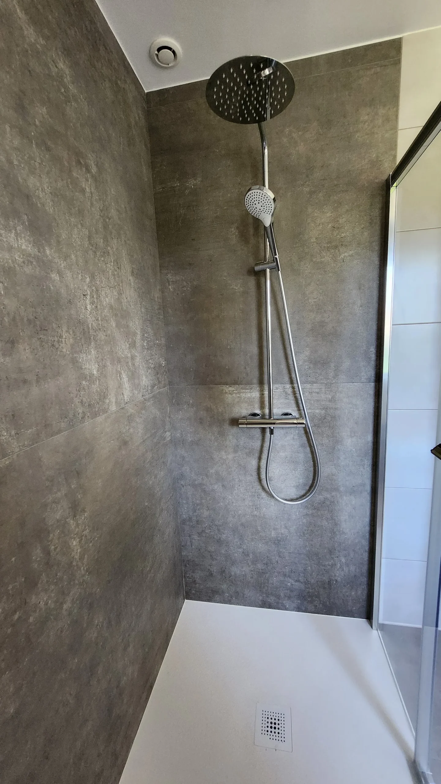 pose de faïence à La Chaize‑le‑Vicomte Galipaud