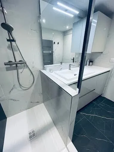 pose de salle de bains à La Chaize‑le‑Vicomte Galipaud